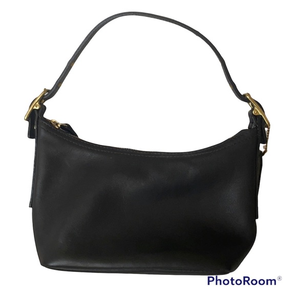 Coach Handbags - COACH Matt Black Wristlet Clutch Handbag Purse